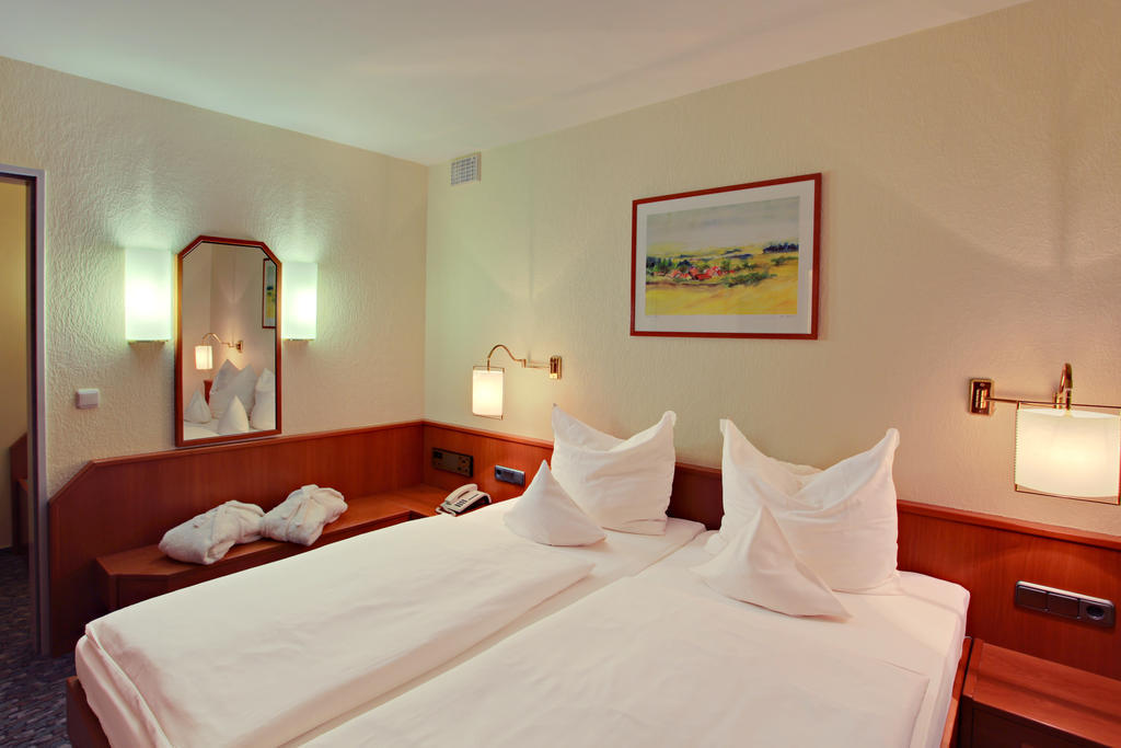 Balladins Superior Hotel Gutsmann Bad Bramstedt Δωμάτιο φωτογραφία